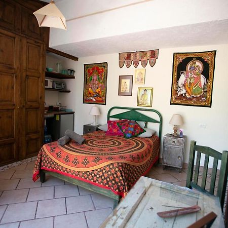 Majikal B&B - Krishna Cholula Εξωτερικό φωτογραφία