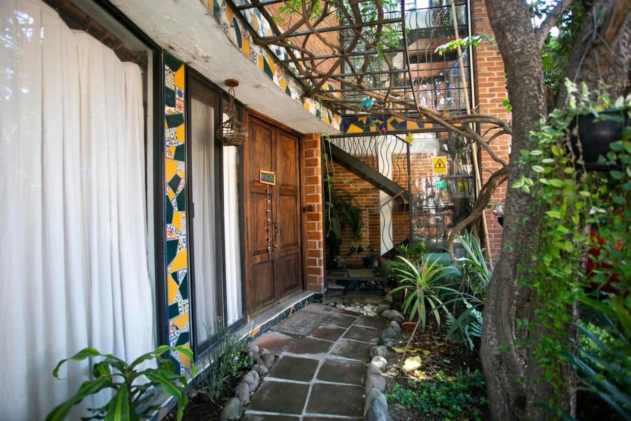 Majikal B&B - Krishna Cholula Εξωτερικό φωτογραφία